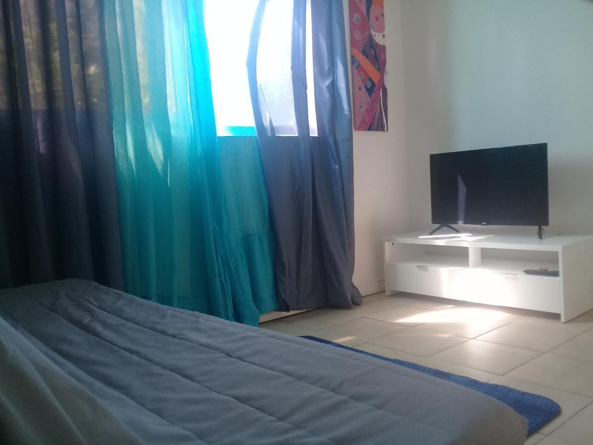 Location Bas De Maison Hotel Сен-Ан Екстериор снимка